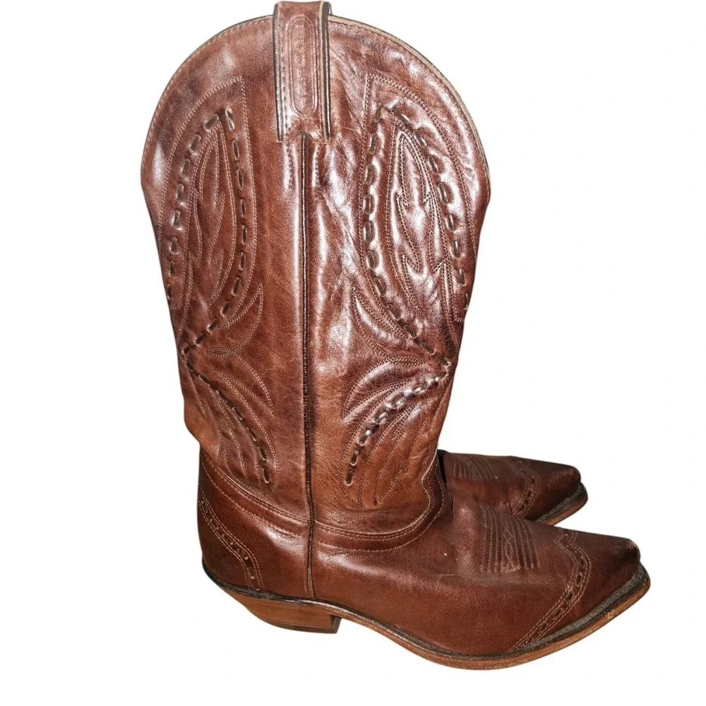 Vintage Boulet Leather Cowboy Boots, Western Brown, Decorative Stitching 8 Wide‎